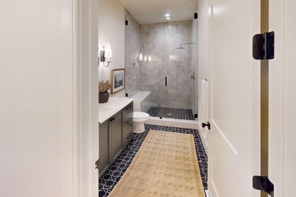 The-Elizabeth-Bathroom 2