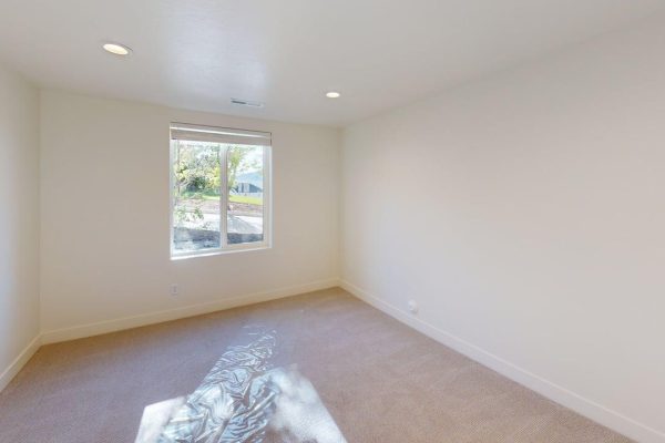 The-Elizabeth-Bedroom 9