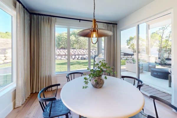 The-Elizabeth-Dining-Room