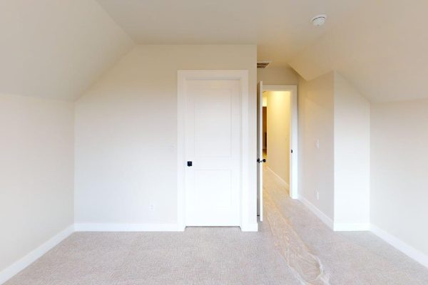 The-Evelyn-Bedroom 7